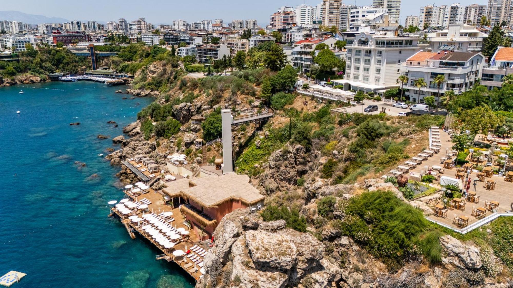 La Boutique & (adults Only) Otel 4*