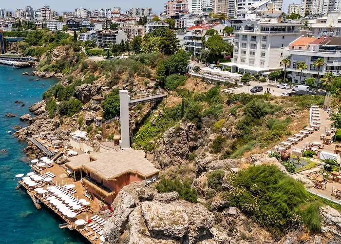 La Boutique Hotel & Suites (Adults Only)